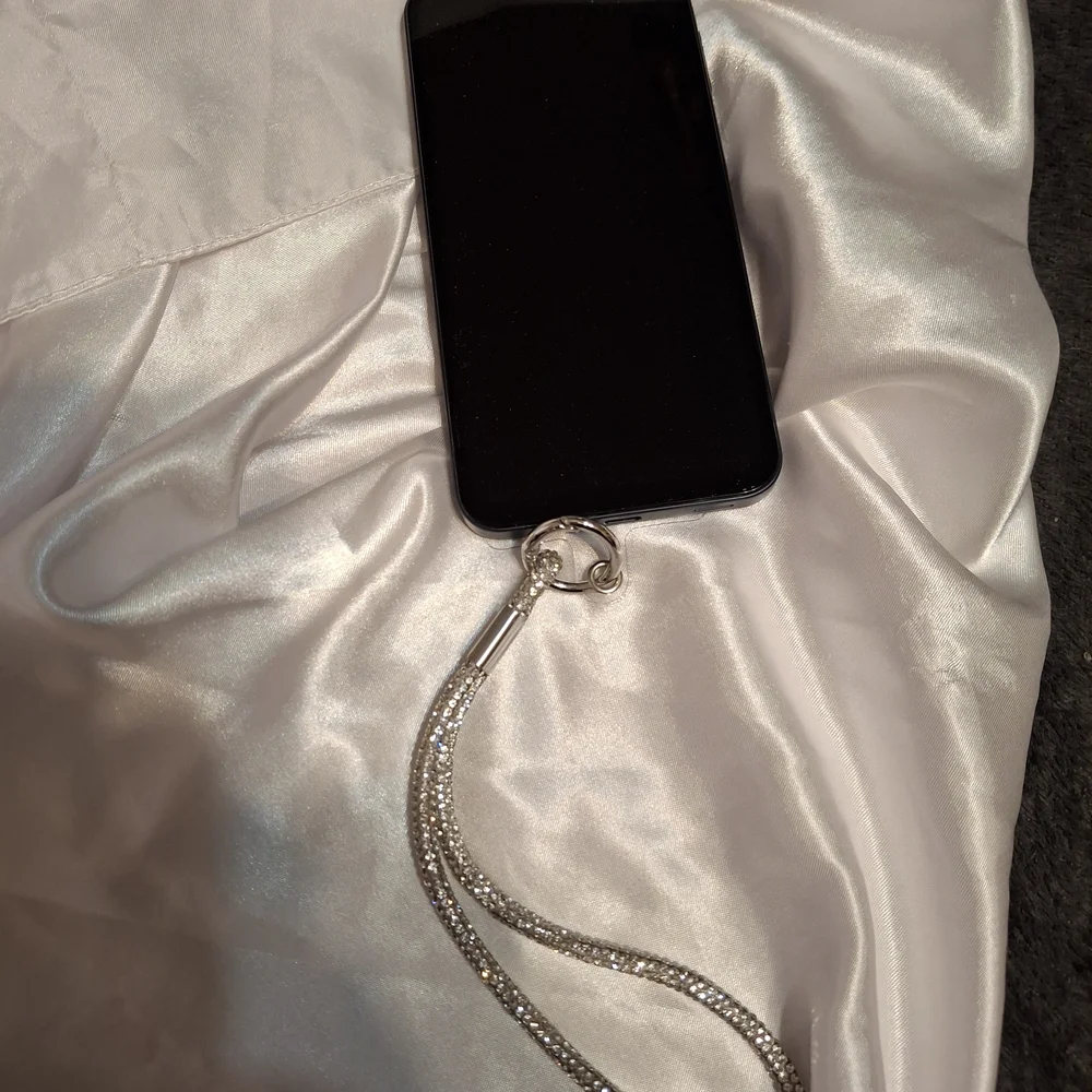 Phone Wristlet Strap For Phone with Sparkling Silver New